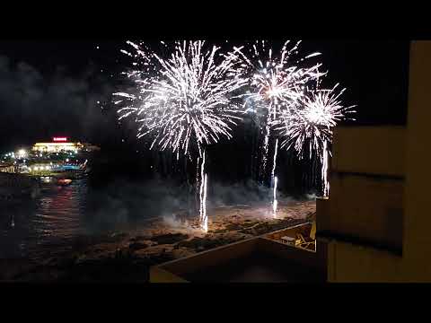 Feuerwerk am Hilton Hotel Malta