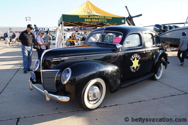 historisches Polizeiauto auf der Miramar Airshow