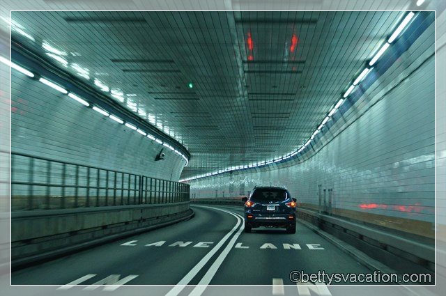 32 - Holland Tunnel