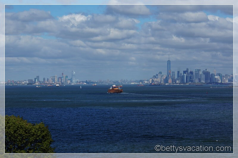 1 - Blick auf NY Harbor