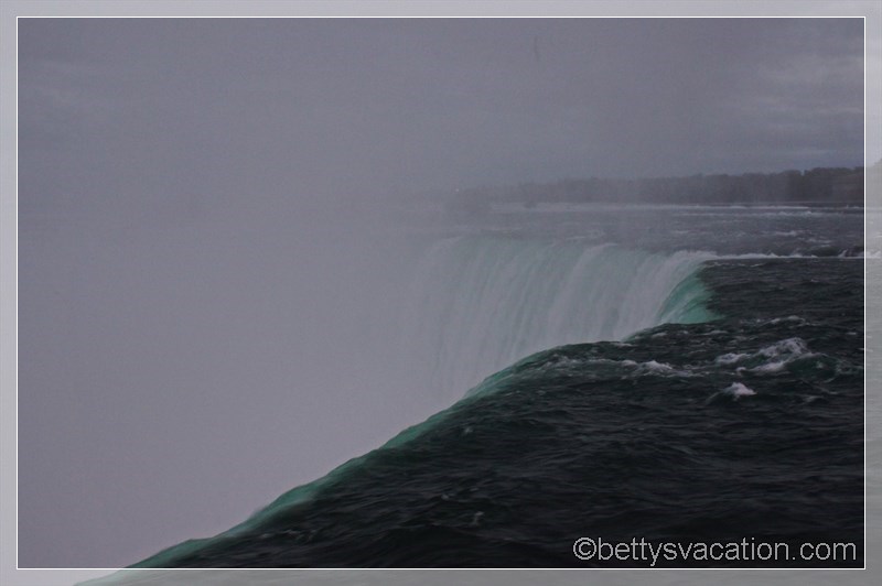 25 - Niagara Falls