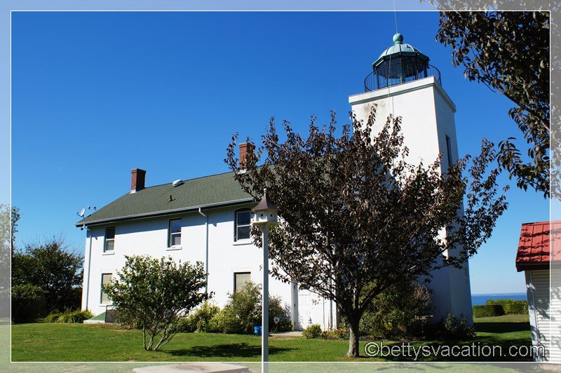 22 - Horton Point Lighthouse