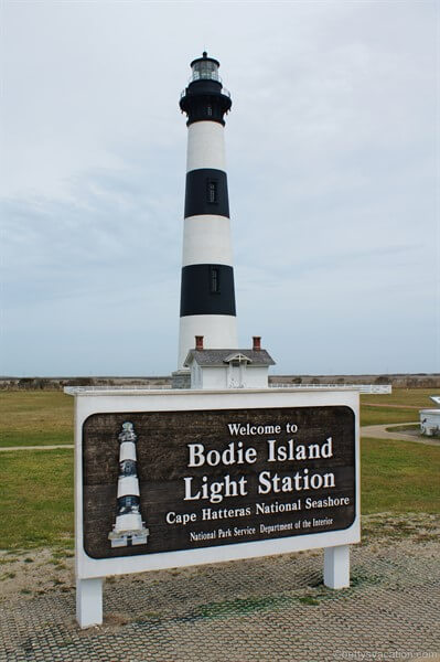 42-Bodie-Island-Lighthouse.jpg