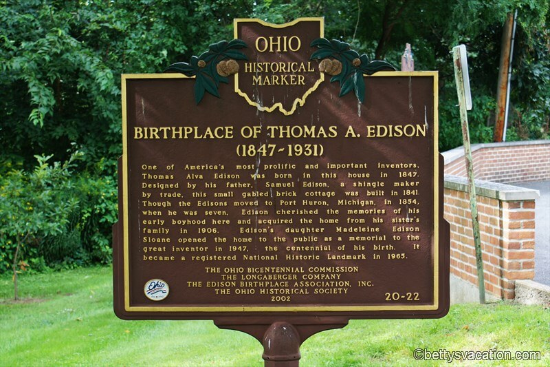 60-Thomas-Edison-Birthplace.jpg