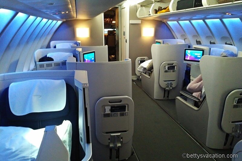 Review Ba Club World Boeing 747 Ord Lhr Betty S Vacation
