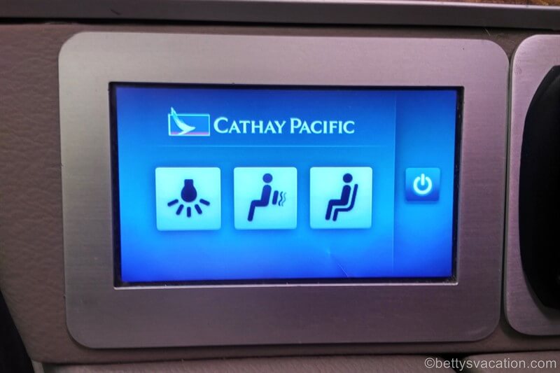 14-Cathay-Pacific-First-Class-JFK-YVR.jpg