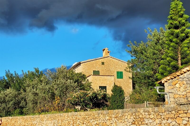 Zwischen den Zeilen - La Casa de Robert Graves, Deia, Mallorca