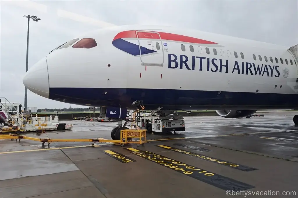 British Airways Club Suite Boeing 787–10: Newark (EWR)-London (LHR)